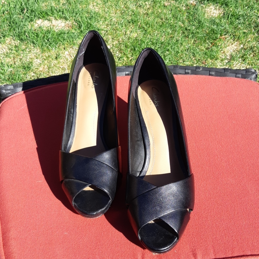 Open toe heels